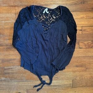 Mudd women’s top